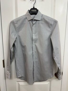 Calvin Klein Men’s Light Gray Windowpane Dress Shirt